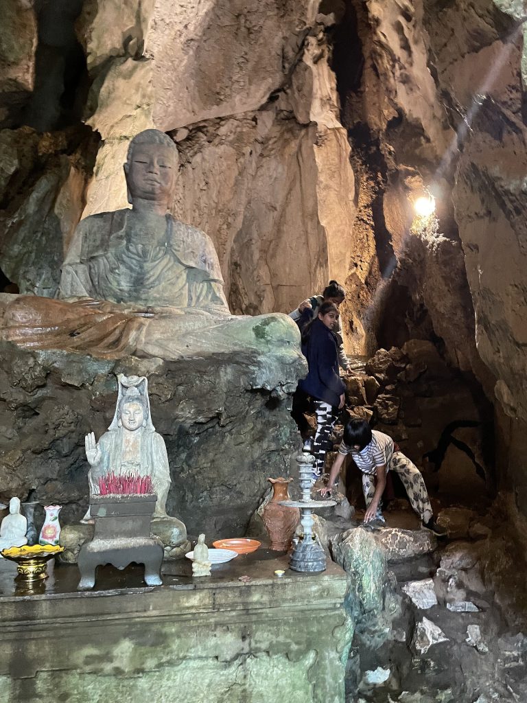 Không gian Đà Nẵng trong câu chuyện về Ngũ Hành Sơn, góc nhìn 3