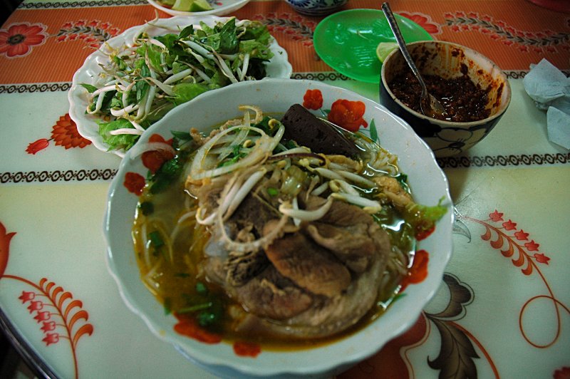 Không gian Huế trong câu chuyện về Mè xửng Huế, góc nhìn 3